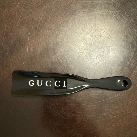 New Authentic Gucci Shoe Horn - Picture 2 of 4